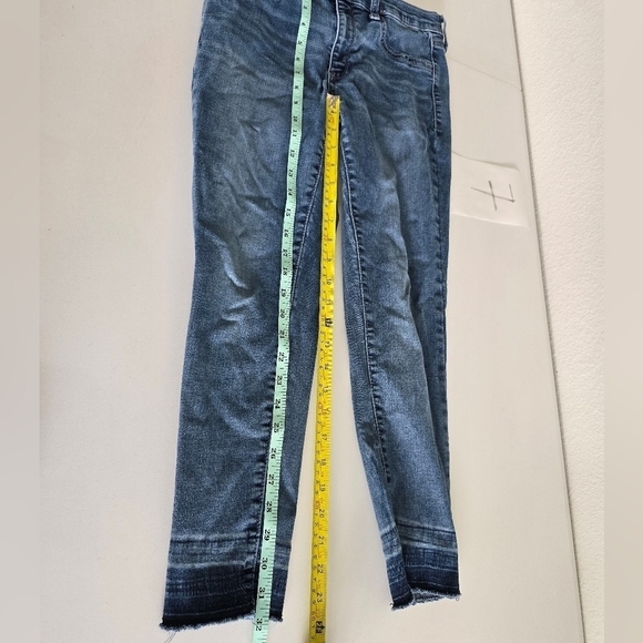 Gap Women Leggings Jeans size Blue Mid Rise Skinny Light Wash 30×24 - Picture 6 of 10